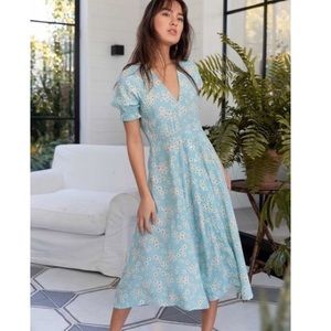 Faithful The Brand Ari Midi Dress Zhoe Floral Print